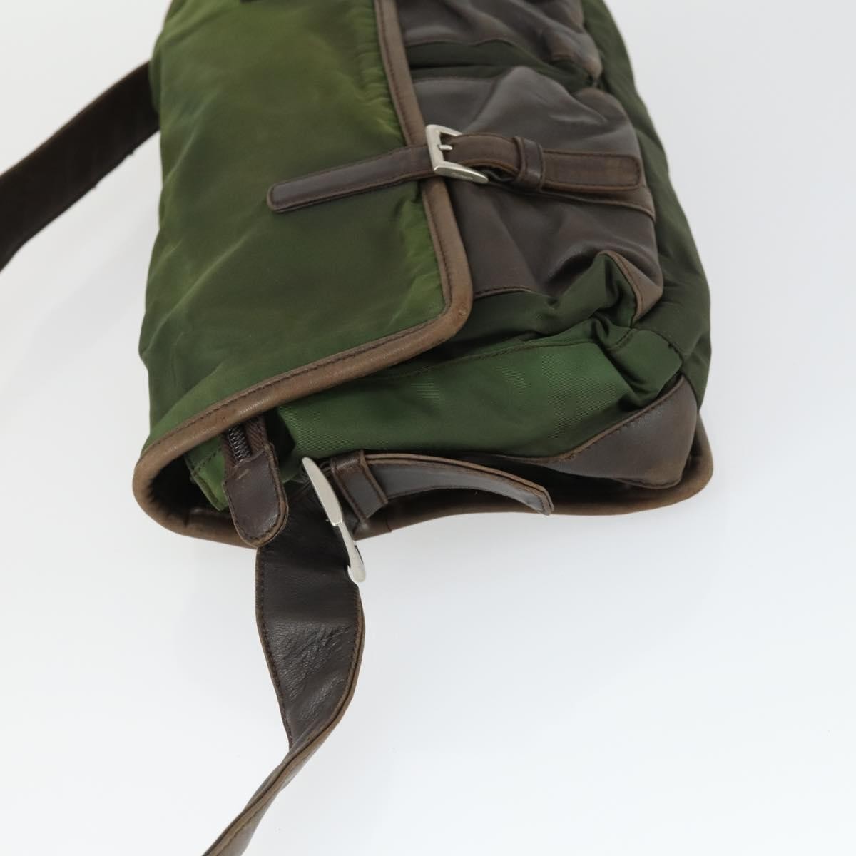 Prada Vintage Shoulder Bag Nylon And Leather Green Nylon Shoulder Bag Bag (Pre-Owned)
