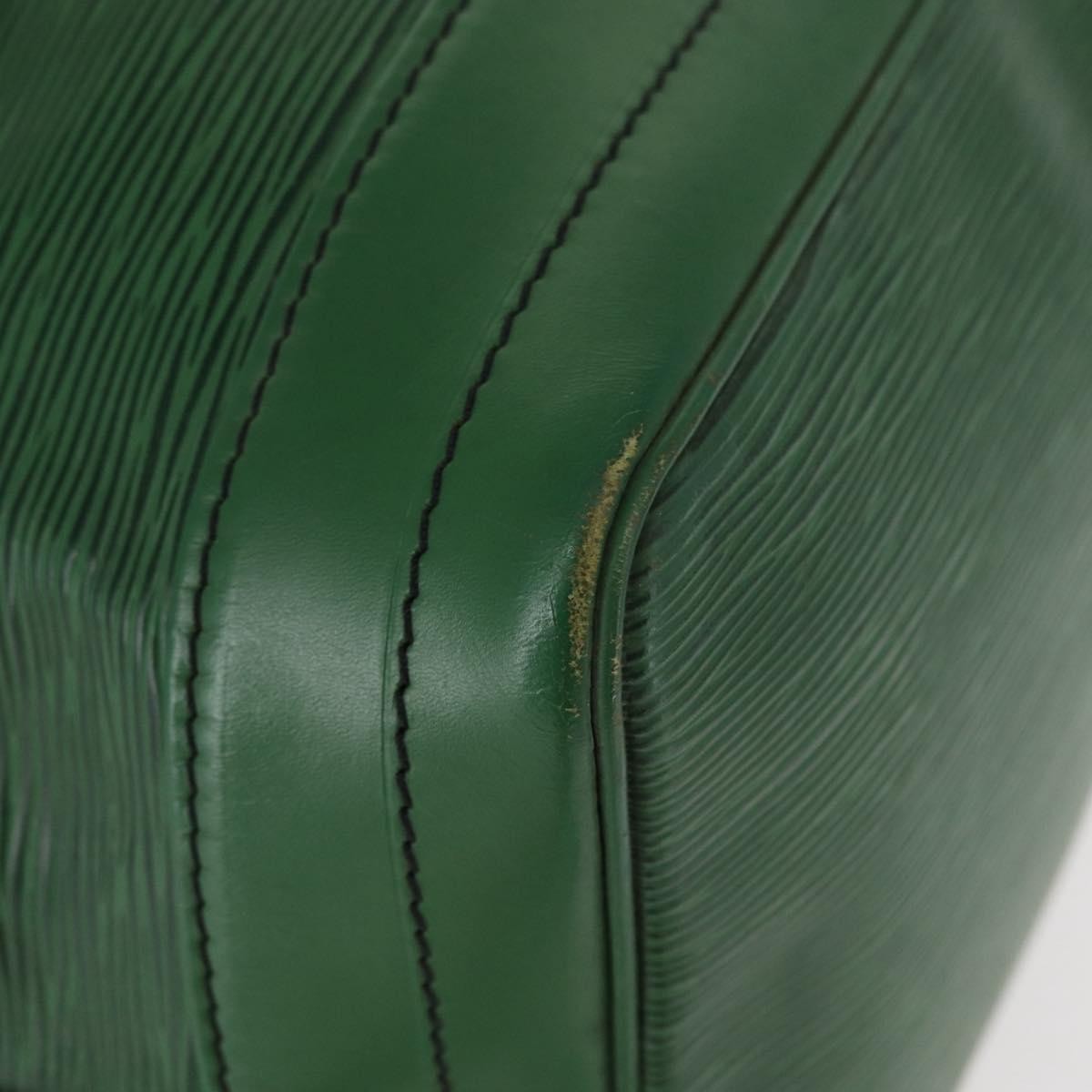 Louis Vuitton Noe Handbag Epi Leather Green Leather Shoulder Bag Bag (Pre-Owned)