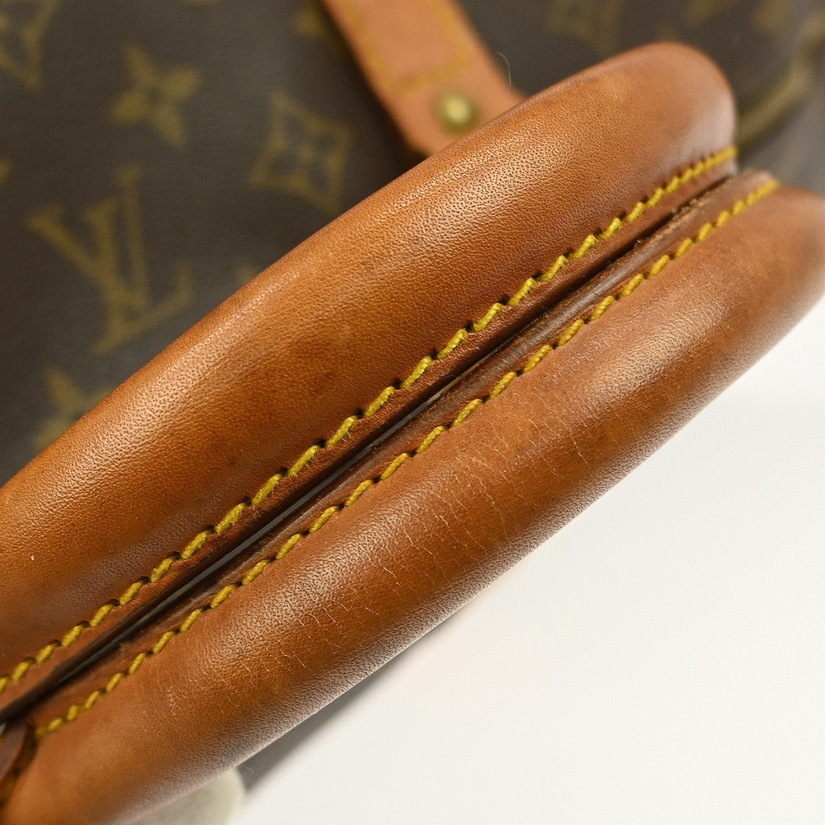 Louis Vuitton Keepall Bag Monogram Canvas Brown Canvas Travel Bag Bag (Pre-Owned)