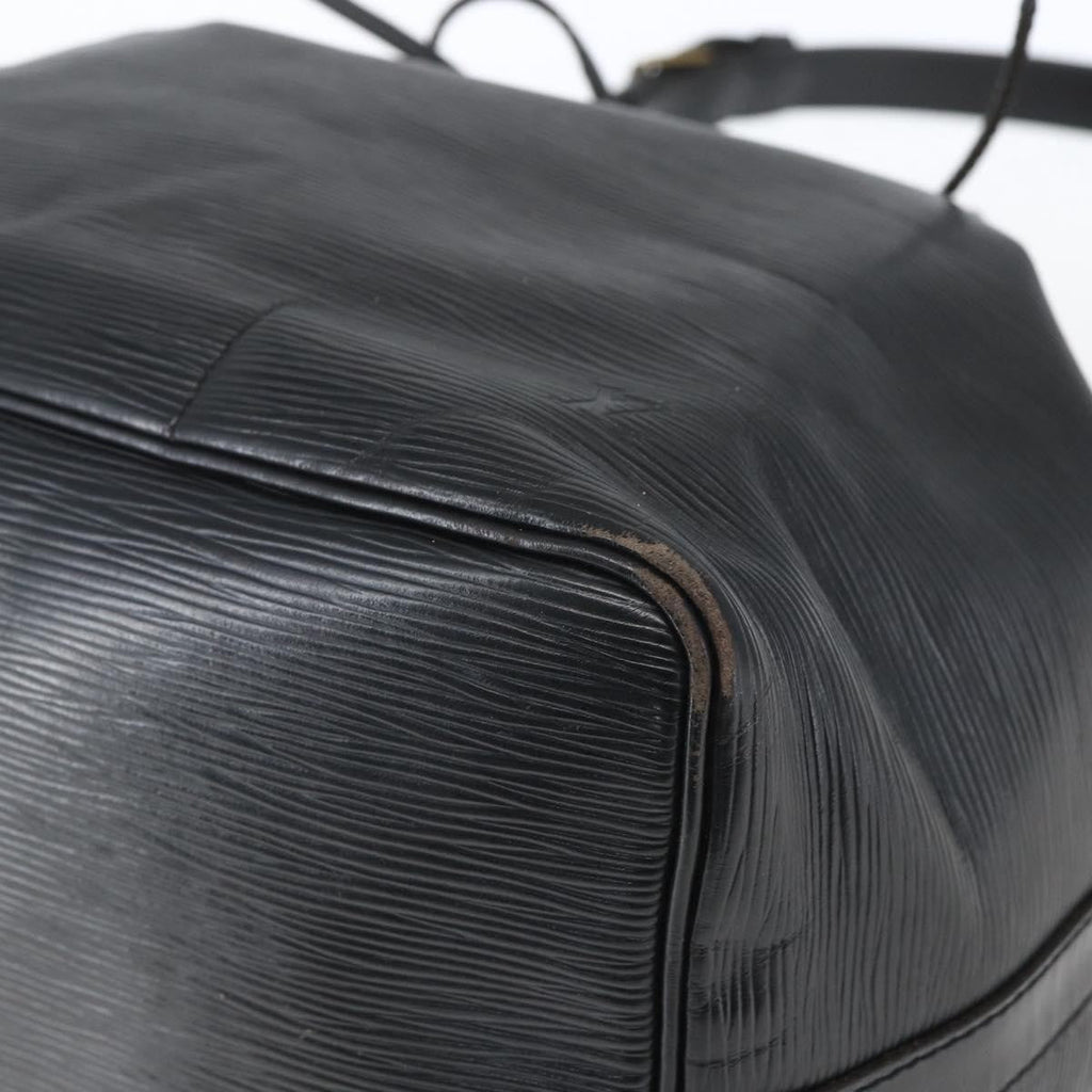 Louis Vuitton Petit Noe Handbag Epi Leather Black Leather Shoulder Bag Bag (Pre-Owned)