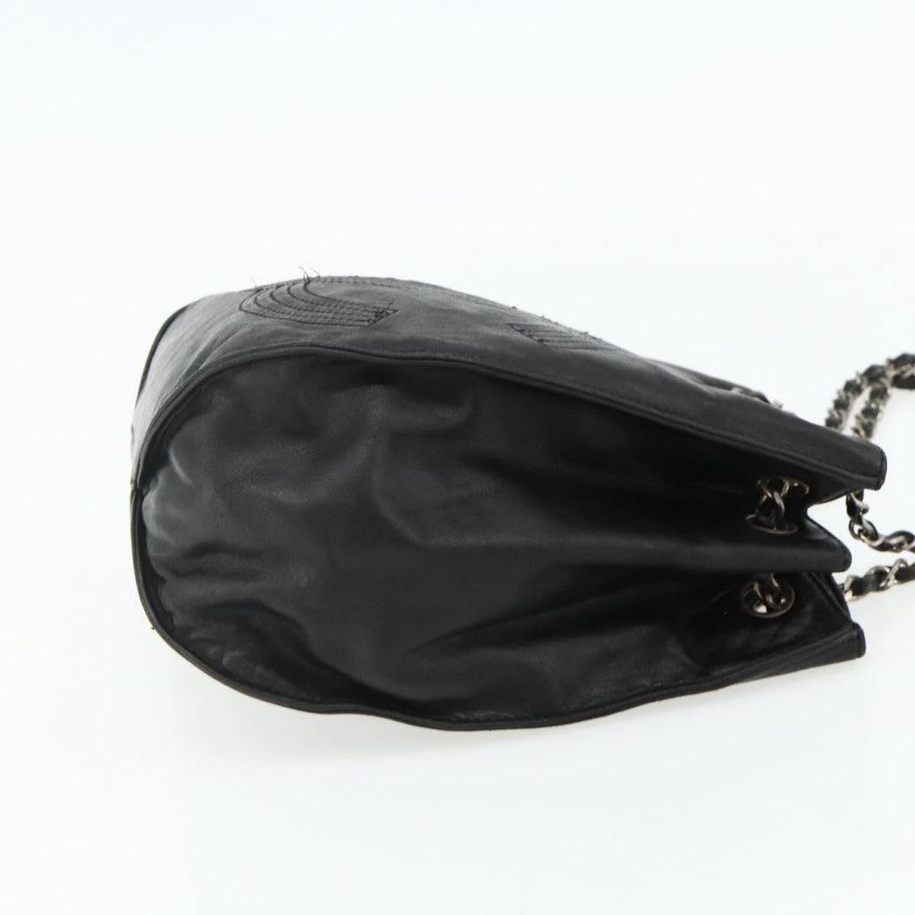 Chanel Vintage Cc Shoulder Bag Lambskin Black Leather Shoulder Bag Bag (Pre-Owned)