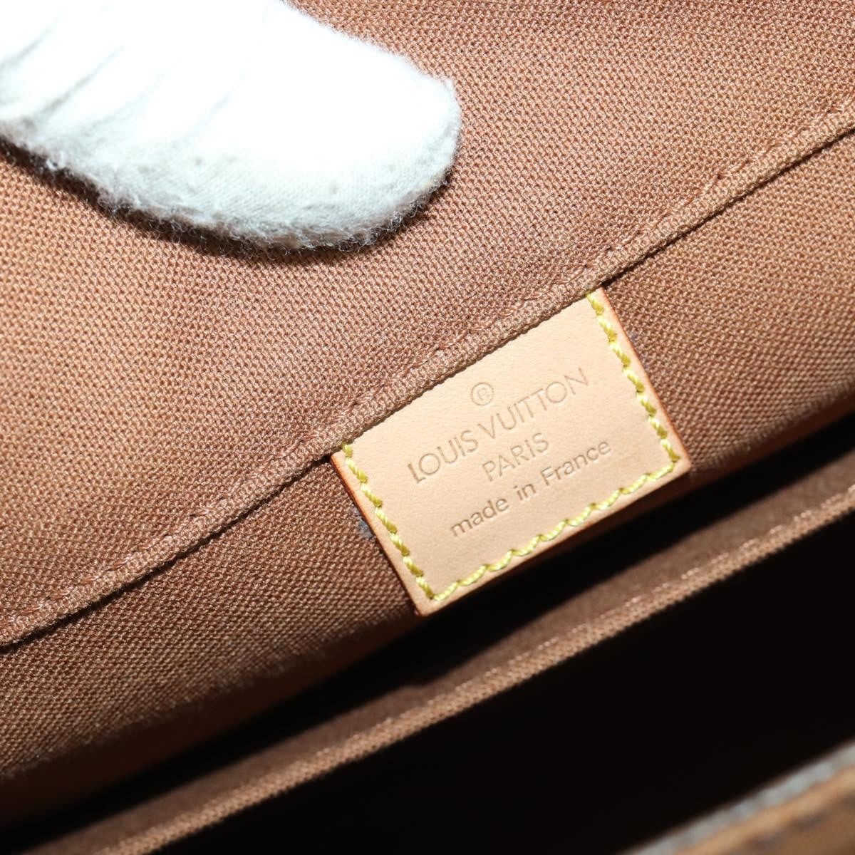 Louis Vuitton Abbesses Messenger Bag Monogram Canvas Brown Canvas Shoulder Bag Bag (Pre-Owned)