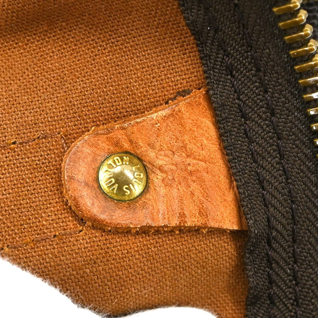 Louis Vuitton Keepall Bag Monogram Canvas Brown Canvas Travel Bag Bag (Pre-Owned)
