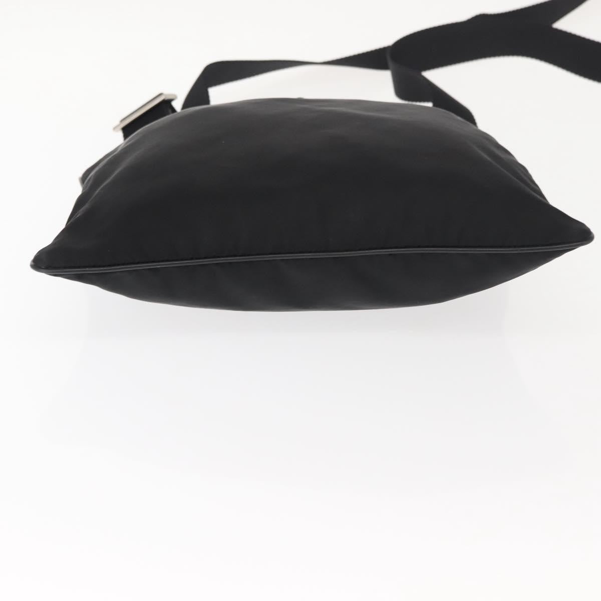 Prada Flat Messenger Bag Tessuto Black Nylon Shoulder Bag Bag (Pre-Owned)