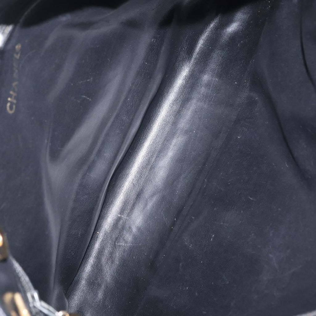 Chanel Chain Tote Leather Black Leather Handbag (Pre-Owned)