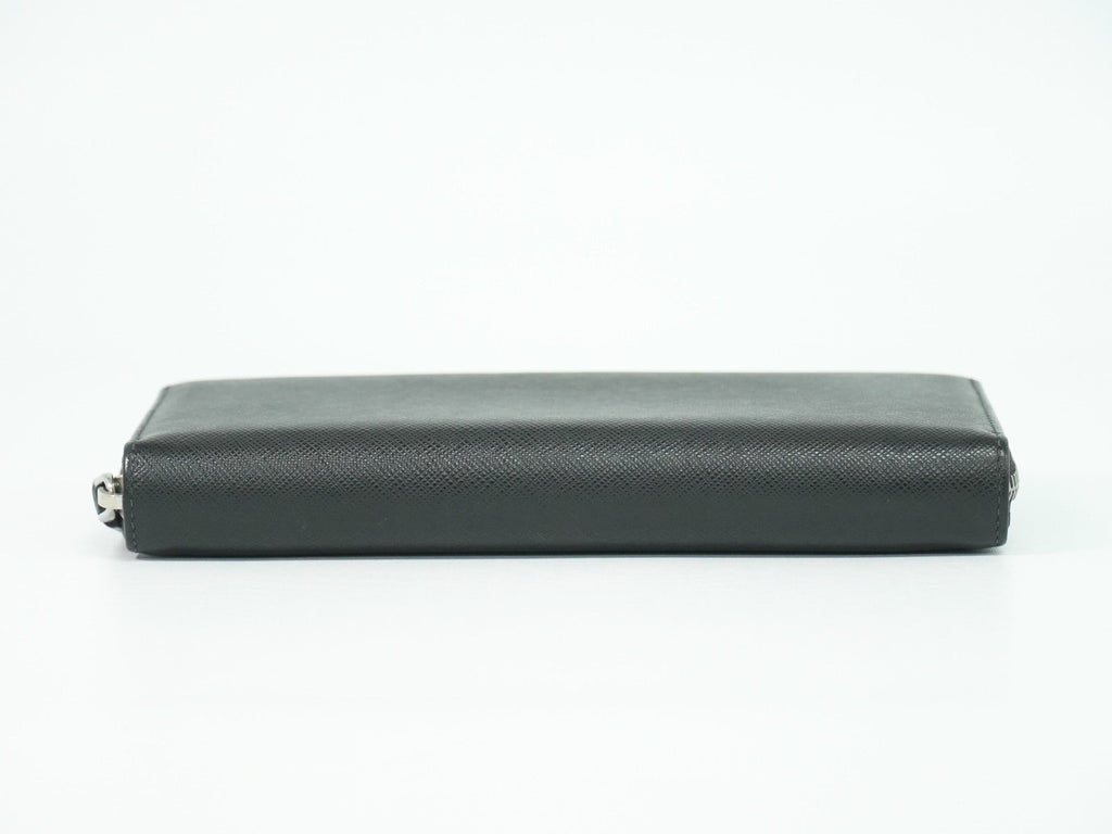 Prada Saffiano Wallet Leather Black Leather Wallets Accessory (Pre-Owned)