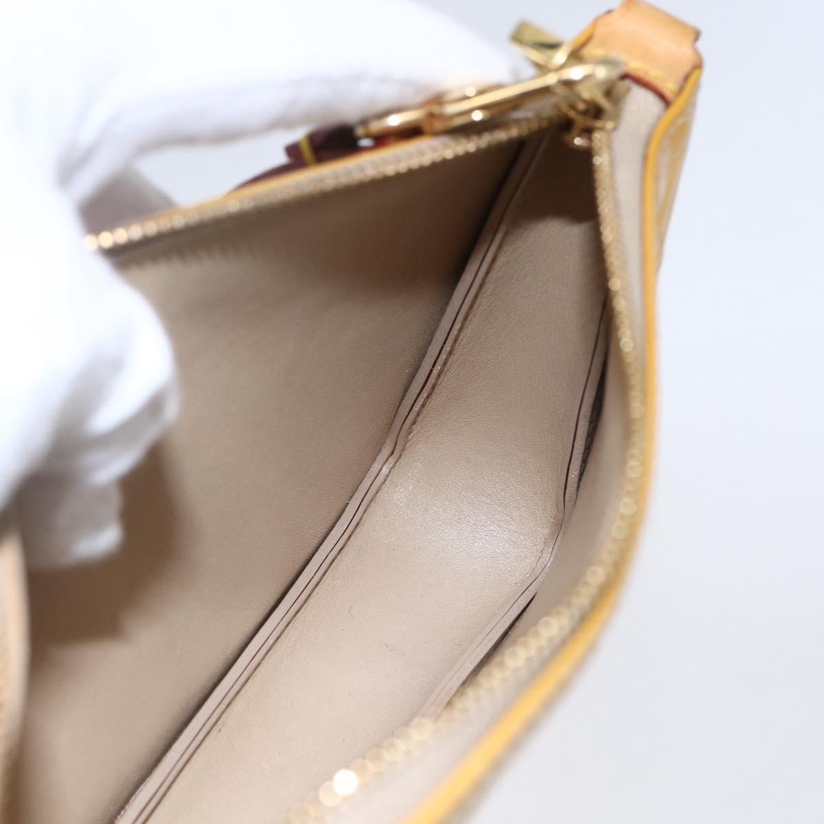 Louis Vuitton Lexington Pochette Monogram Vernis Beige Patent_Leather Clutche & Pouche Bag (Pre-Owned)