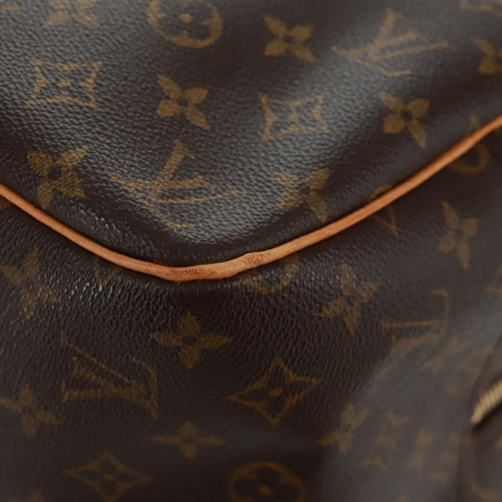 Louis Vuitton Evasion Travel Bag Monogram Canvas Brown Canvas Travel Bag Bag (Pre-Owned)