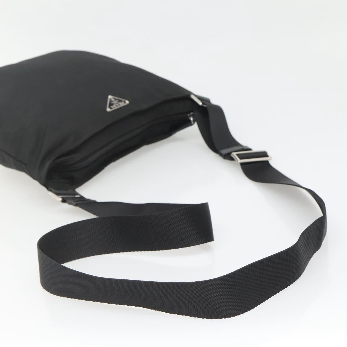 Prada Flat Messenger Bag Tessuto Black Nylon Shoulder Bag Bag (Pre-Owned)