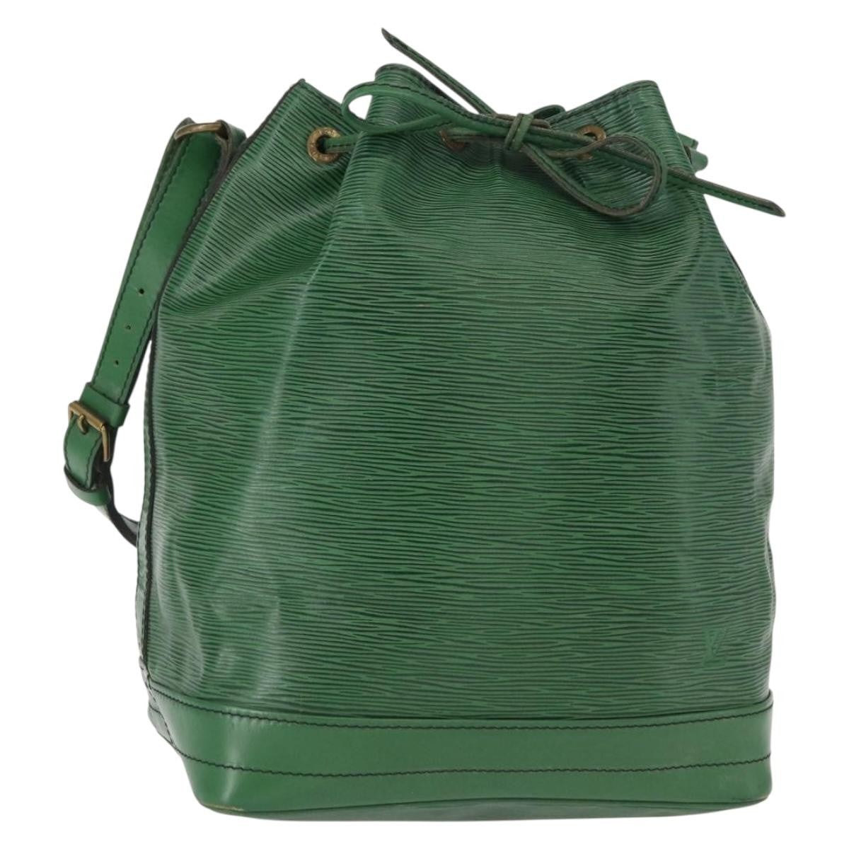 Louis Vuitton Noe Handbag Epi Leather Green Leather Shoulder Bag Bag (Pre-Owned)