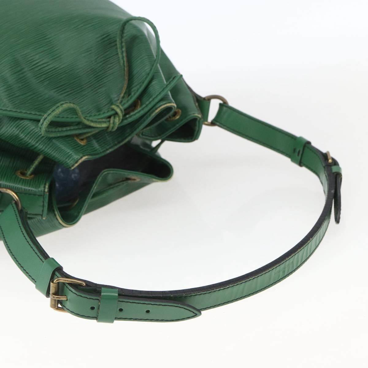 Louis Vuitton Petit Noe Handbag Epi Leather Green Leather Shoulder Bag Bag (Pre-Owned)