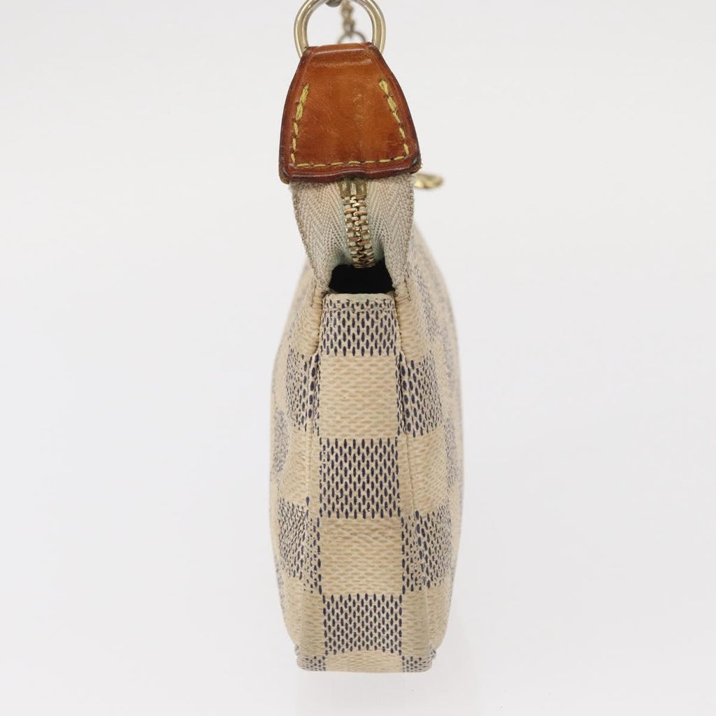 Louis Vuitton Mini Pochette Accessoires Damier Canvas White Canvas Clutche & Pouche Bag (Pre-Owned)