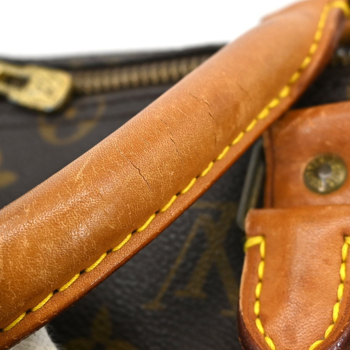 Louis Vuitton Keepall Bag Monogram Canvas Brown Canvas Travel Bag Bag (Pre-Owned)