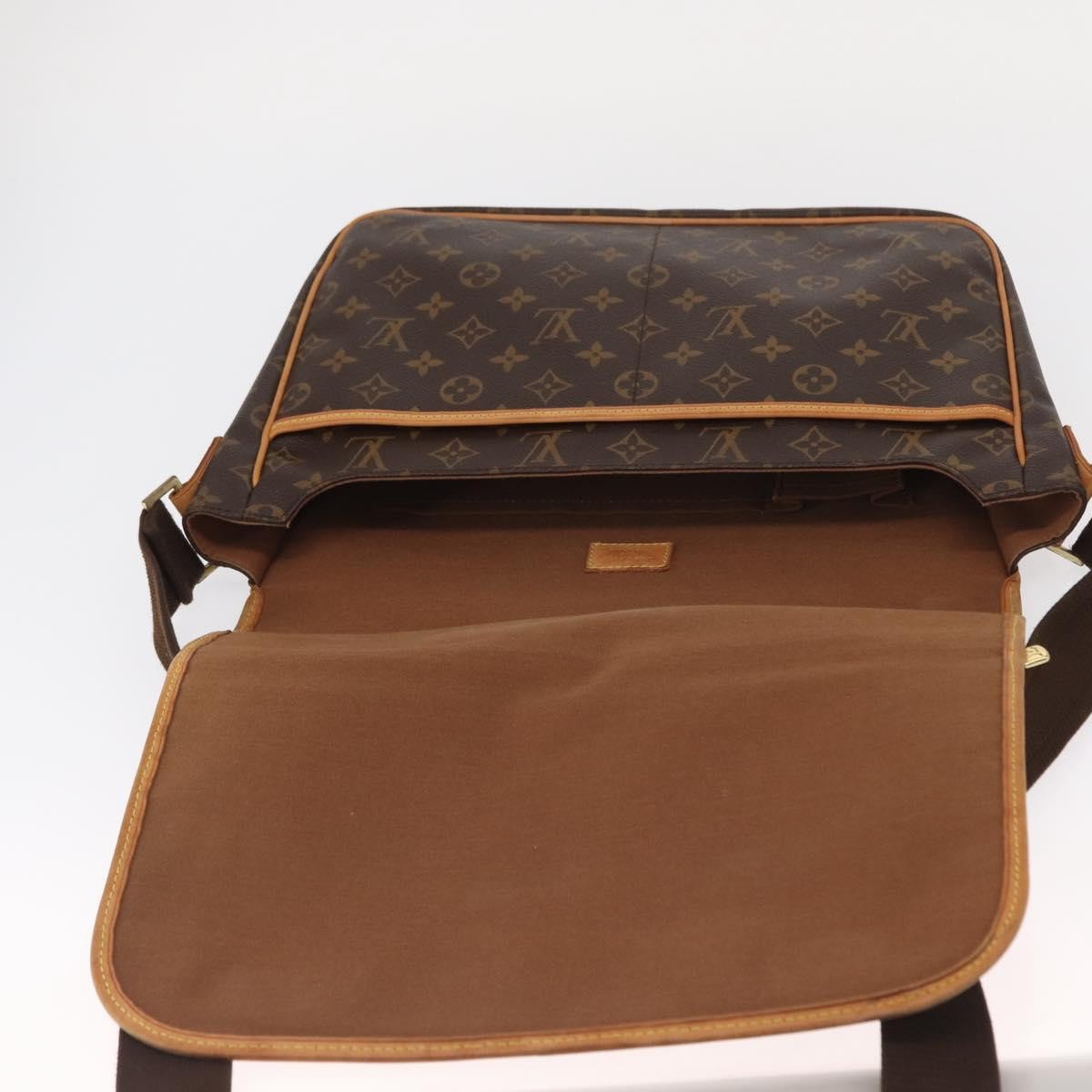 Louis Vuitton Bosphore Messenger Bag Monogram Canvas Brown Canvas Shoulder Bag Bag (Pre-Owned)