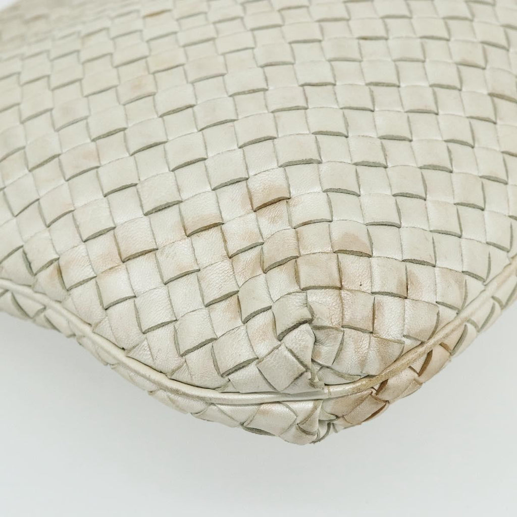 Bottega Veneta Intrecciato Shoulder Bag Leather White Leather Shoulder Bag Bag (Pre-Owned)