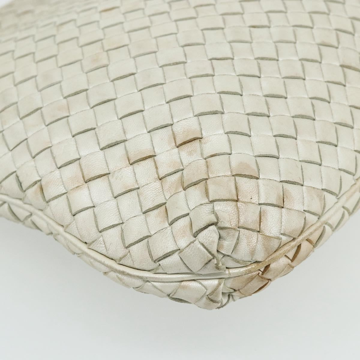 Bottega Veneta Intrecciato Shoulder Bag Leather White Leather Shoulder Bag Bag (Pre-Owned)
