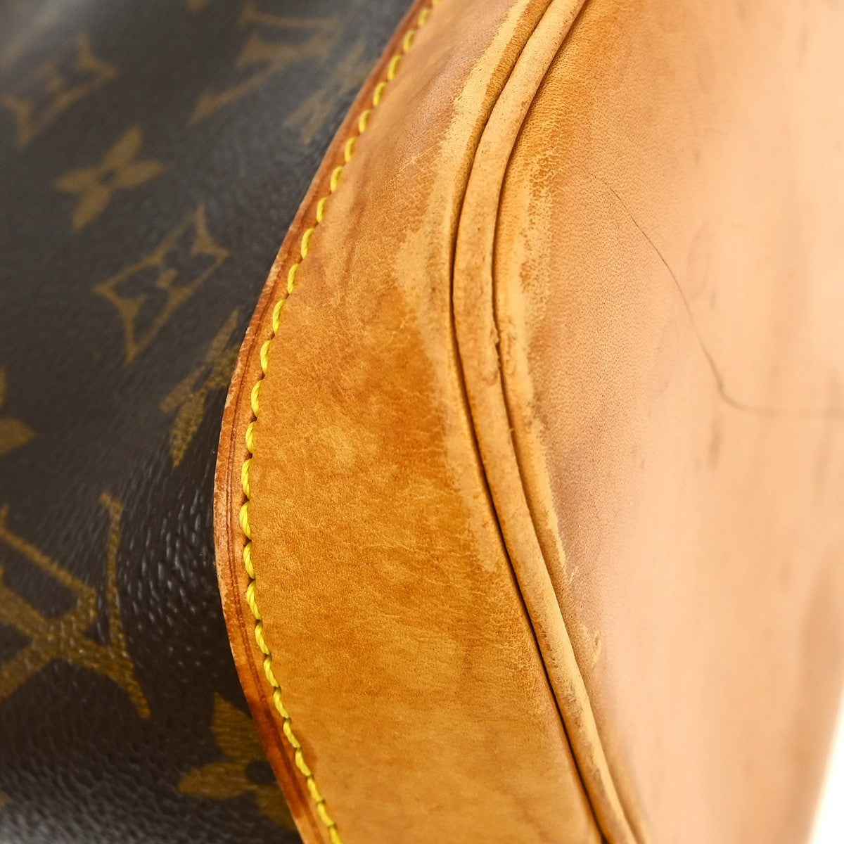Louis Vuitton Alma Handbag Monogram Canvas Brown Canvas Handbag (Pre-Owned)