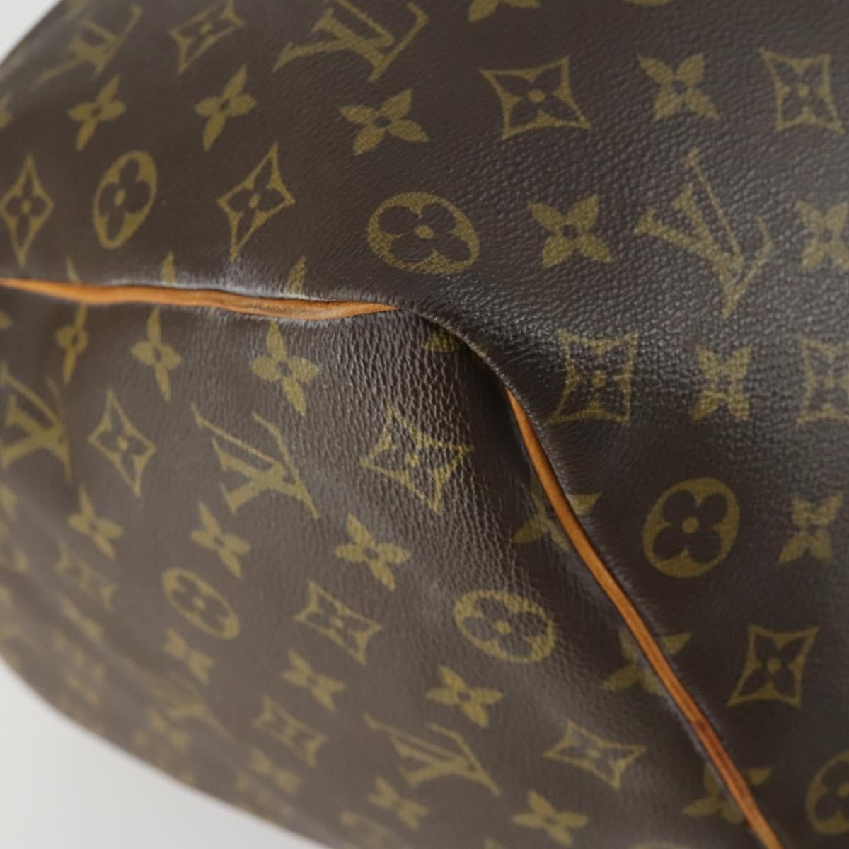 Louis Vuitton Keepall Bag Monogram Canvas Brown Canvas Travel Bag Bag (Pre-Owned)