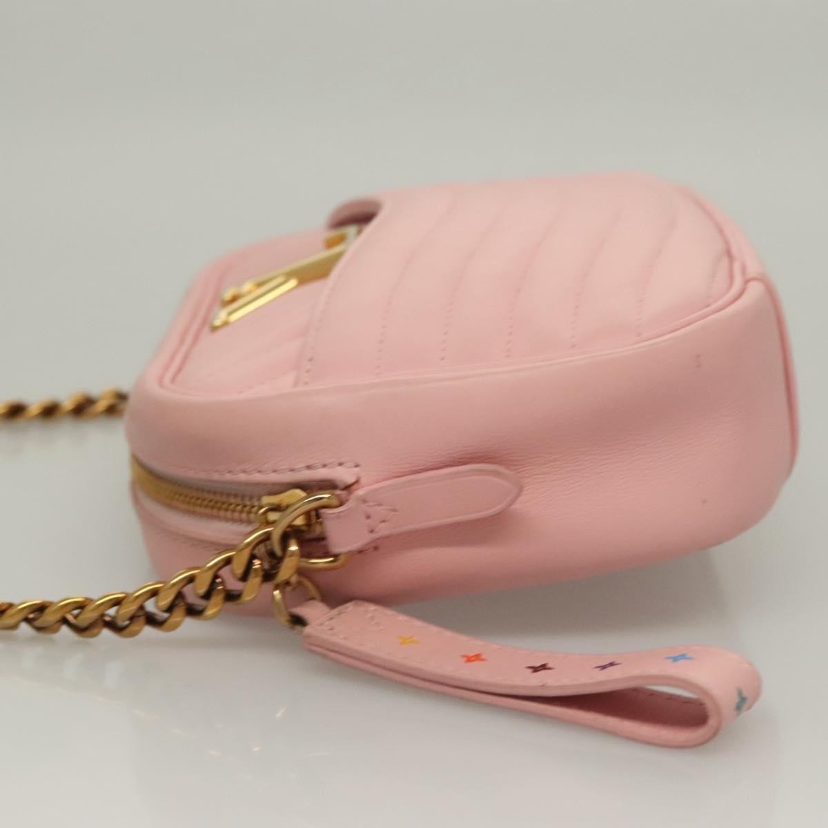 Louis Vuitton New Wave Camera Bag Quilted Leather Pink Leather Bag (Pre-Owned)