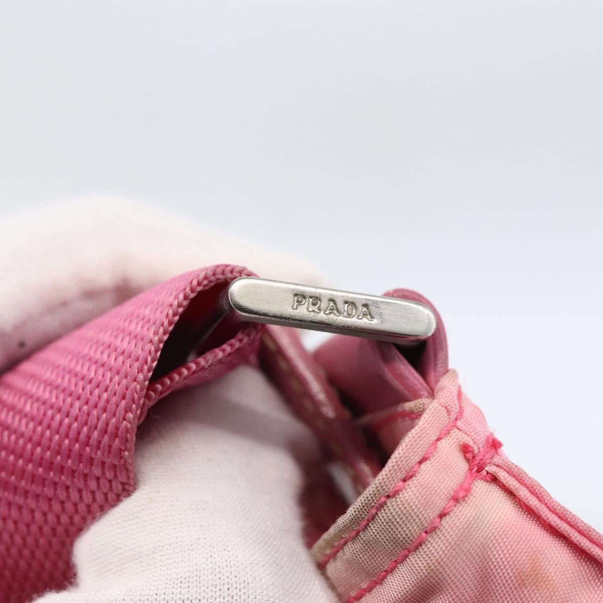 Prada Front Pocket Messenger Bag Tessuto Pink Nylon Shoulder Bag Bag (Pre-Owned)