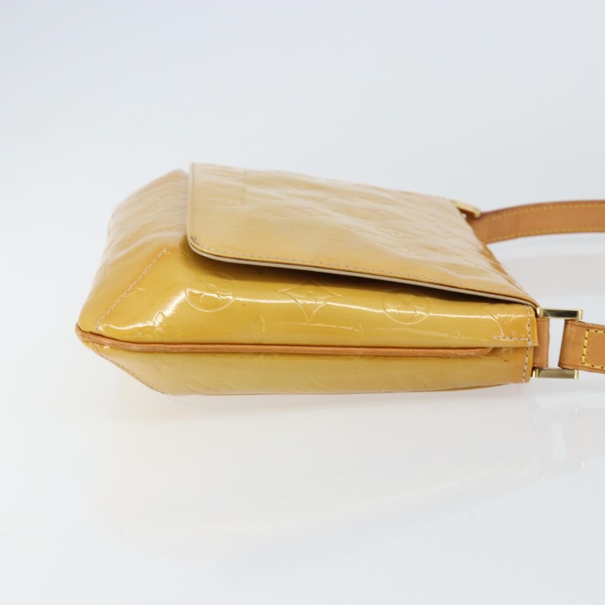 Louis Vuitton Thompson Street Handbag Monogram Vernis Beige Patent_Leather Shoulder Bag Bag (Pre-Owned)