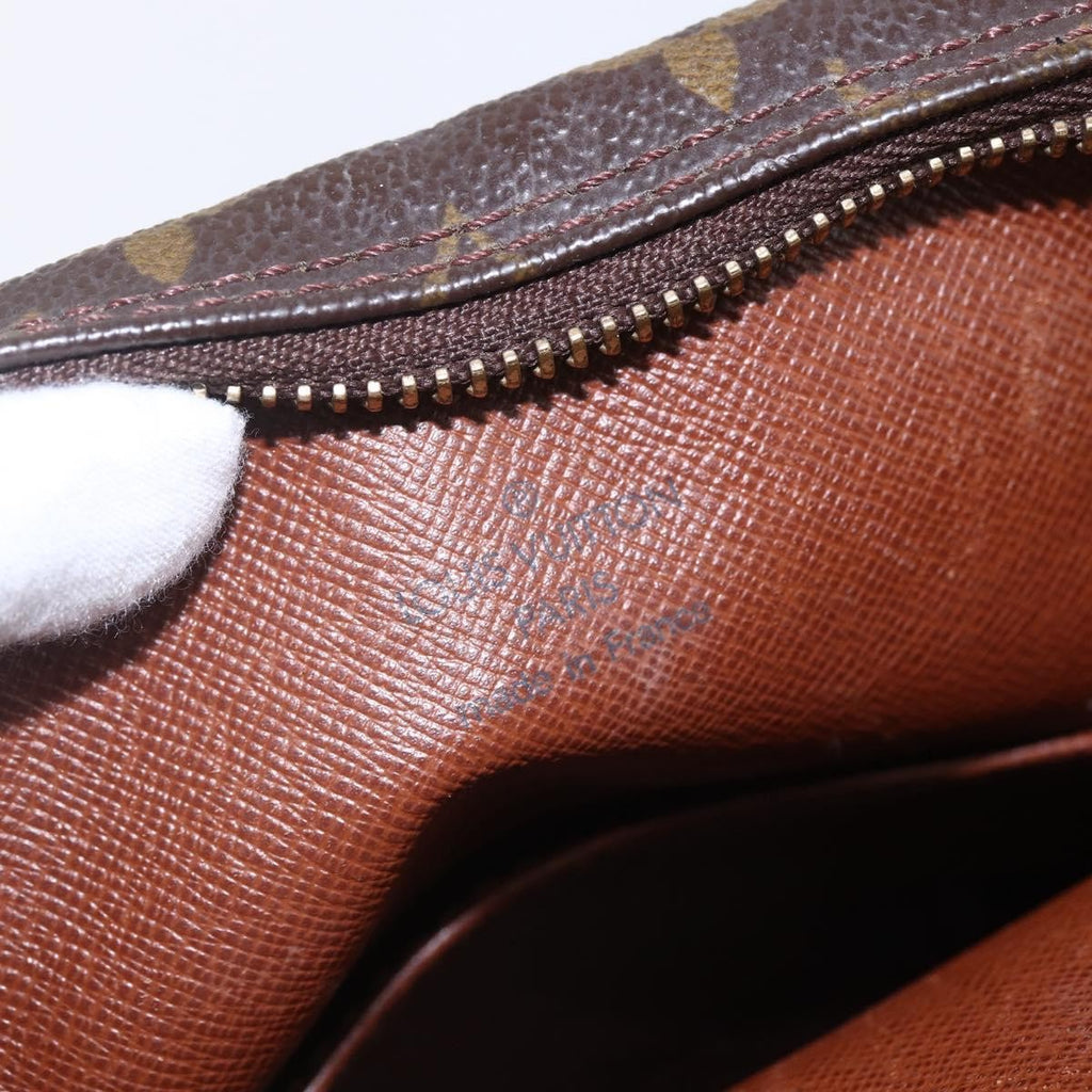 Louis Vuitton Amazone Bag Monogram Canvas Brown Canvas Shoulder Bag Bag (Pre-Owned)