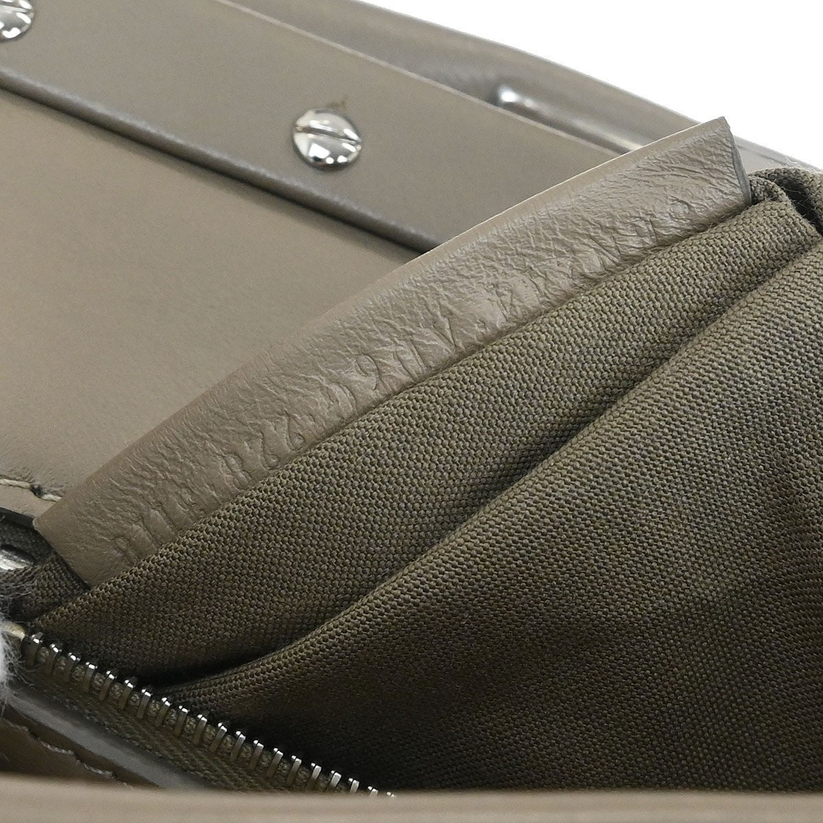 Fendi Peekaboo Bag Leather Gray Leather Handbag (Pre-Owned)