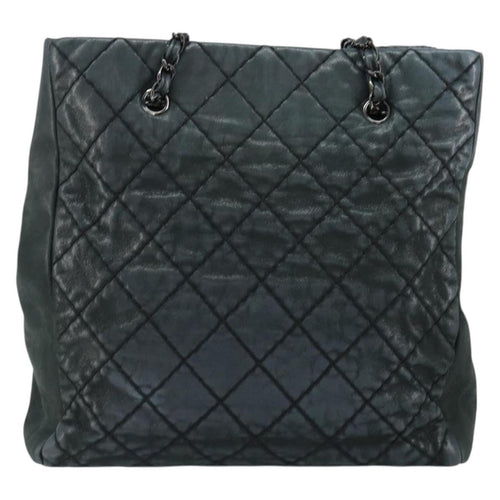 Chanel Cc Charm Tote Quilted Iridescent Calfskin Green Leather Tote Bag Bag (Pre-Owned)