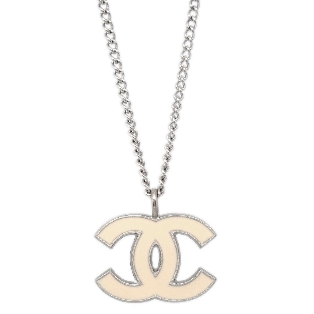 Chanel Cc Logo Pendant Necklace Metal Silver Silver_Plated Necklace Jewelry (Pre-Owned)