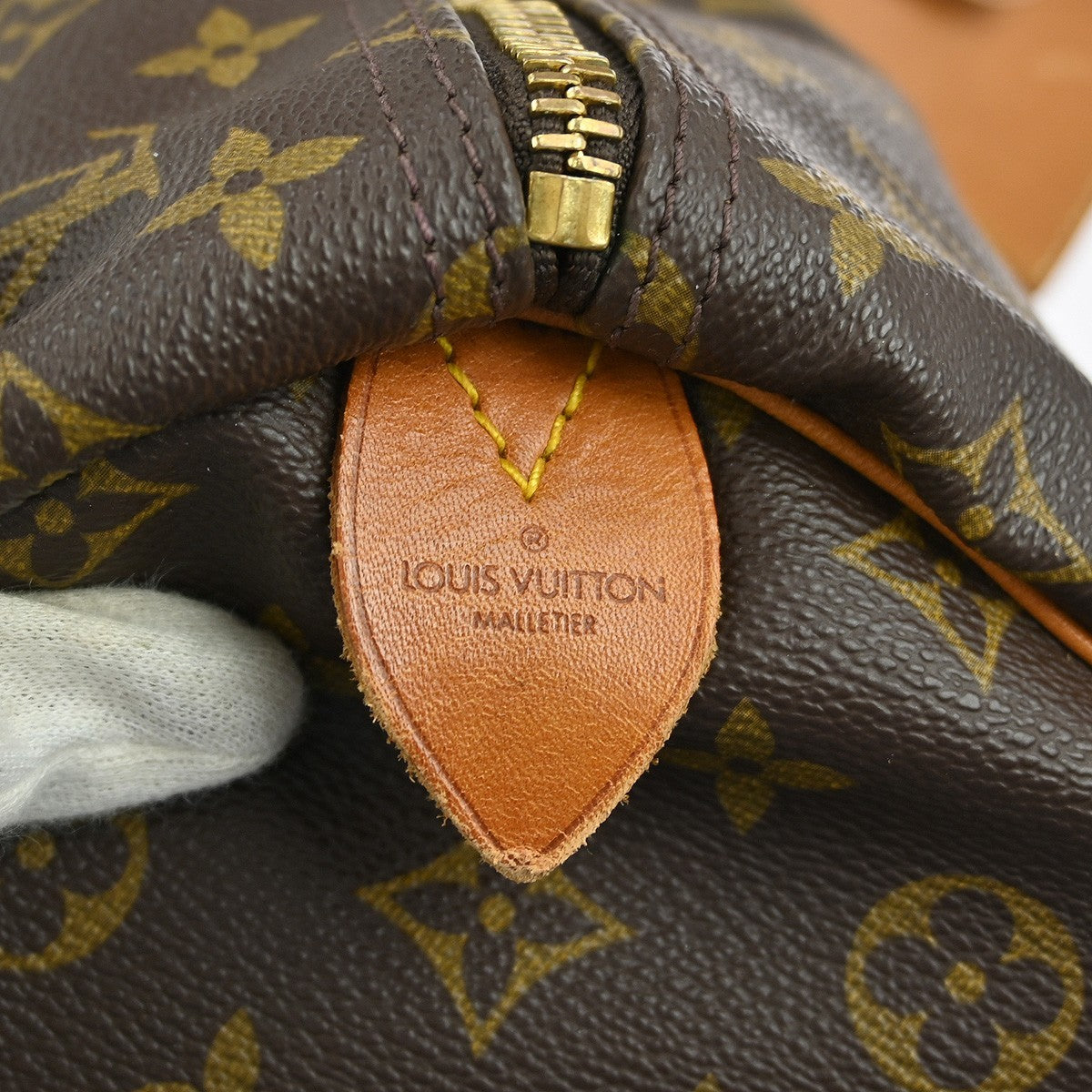 Louis Vuitton Keepall Bag Monogram Canvas Brown Canvas Travel Bag Bag (Pre-Owned)
