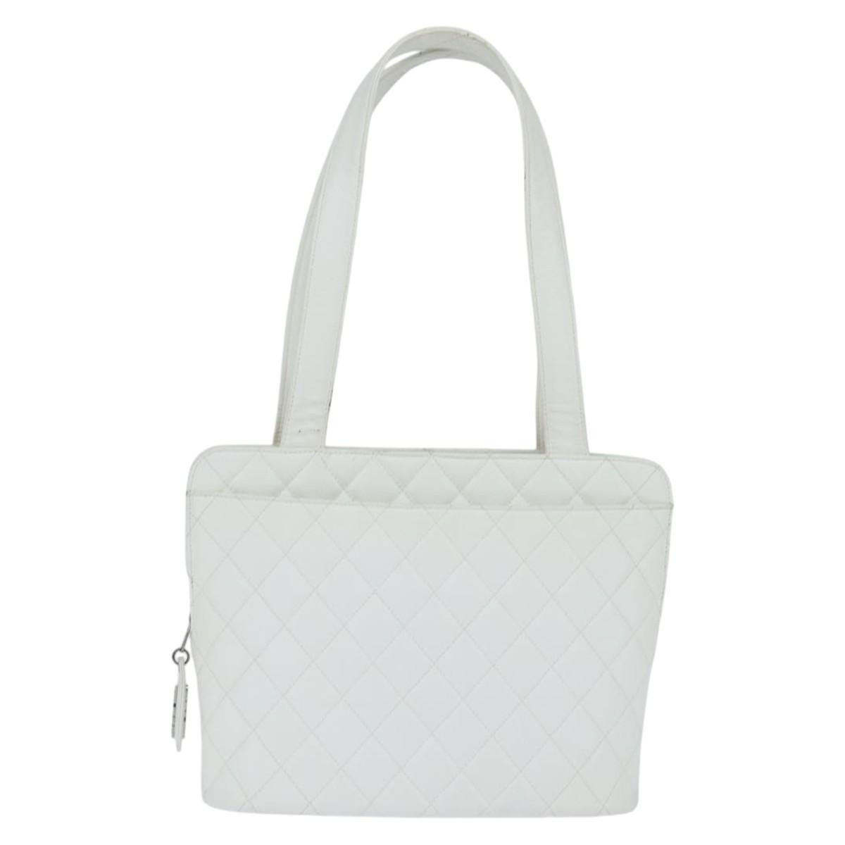 Chanel Vintage Cc Zip Around Bowler Bag Quilted Caviar White Leather Tote Bag Bag (Pre-Owned)