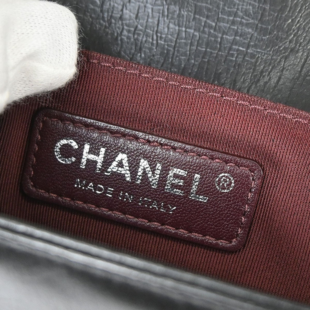 Chanel Boy Flap Bag Quilted Glazed Calfskin Black Leather Handbag (Pre-Owned)
