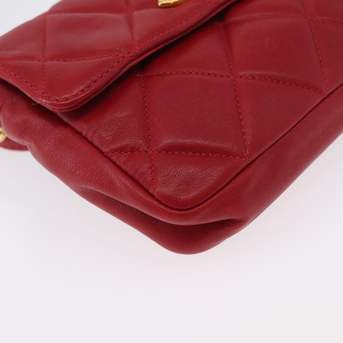 Chanel Vintage Cc Flap Waist Bag Quilted Lambskin Red Leather Clutche & Pouche Bag (Pre-Owned)