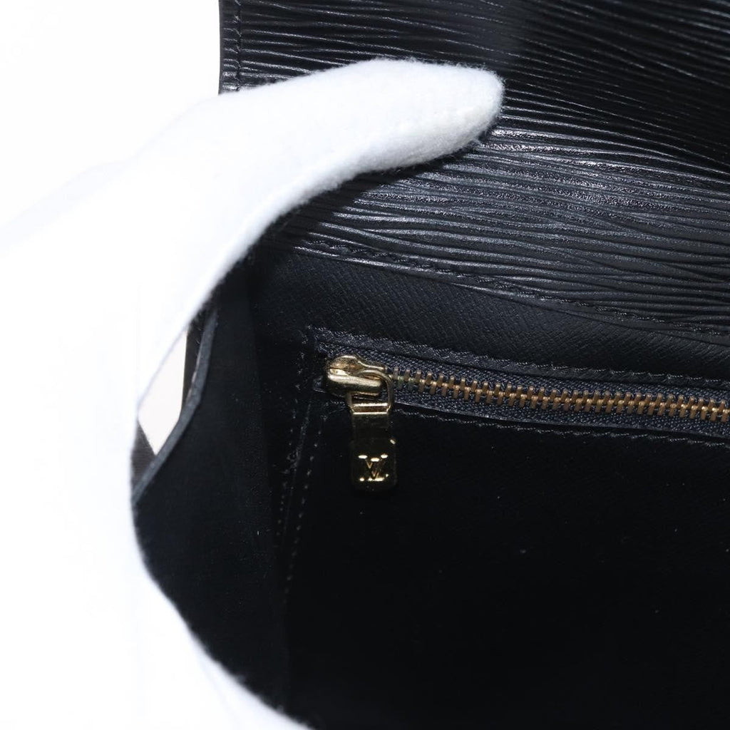 Louis Vuitton Vintage Montaigne Clutch Epi Leather Black Leather Clutche & Pouche Bag (Pre-Owned)