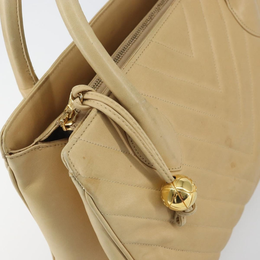 Chanel Vintage Convertible Tote Chevron Lambskin Beige Leather Tote Bag Bag (Pre-Owned)