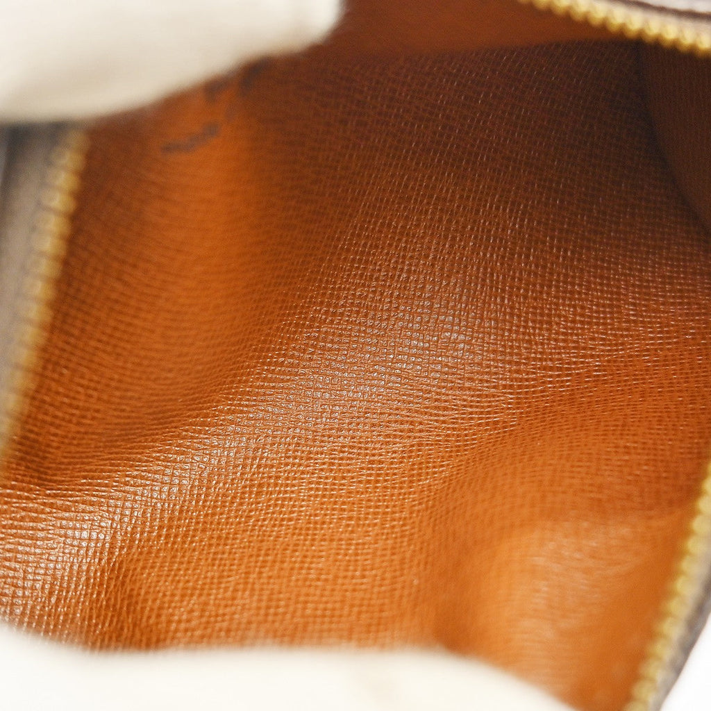 Louis Vuitton Papillon Pochette Monogram Canvas Brown Canvas Clutche & Pouche Bag (Pre-Owned)
