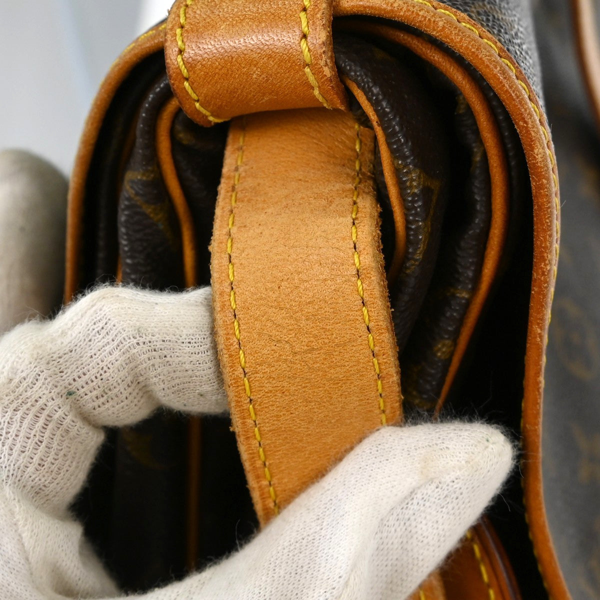 Louis Vuitton Saumur Handbag Monogram Canvas Brown Canvas Shoulder Bag Bag (Pre-Owned)