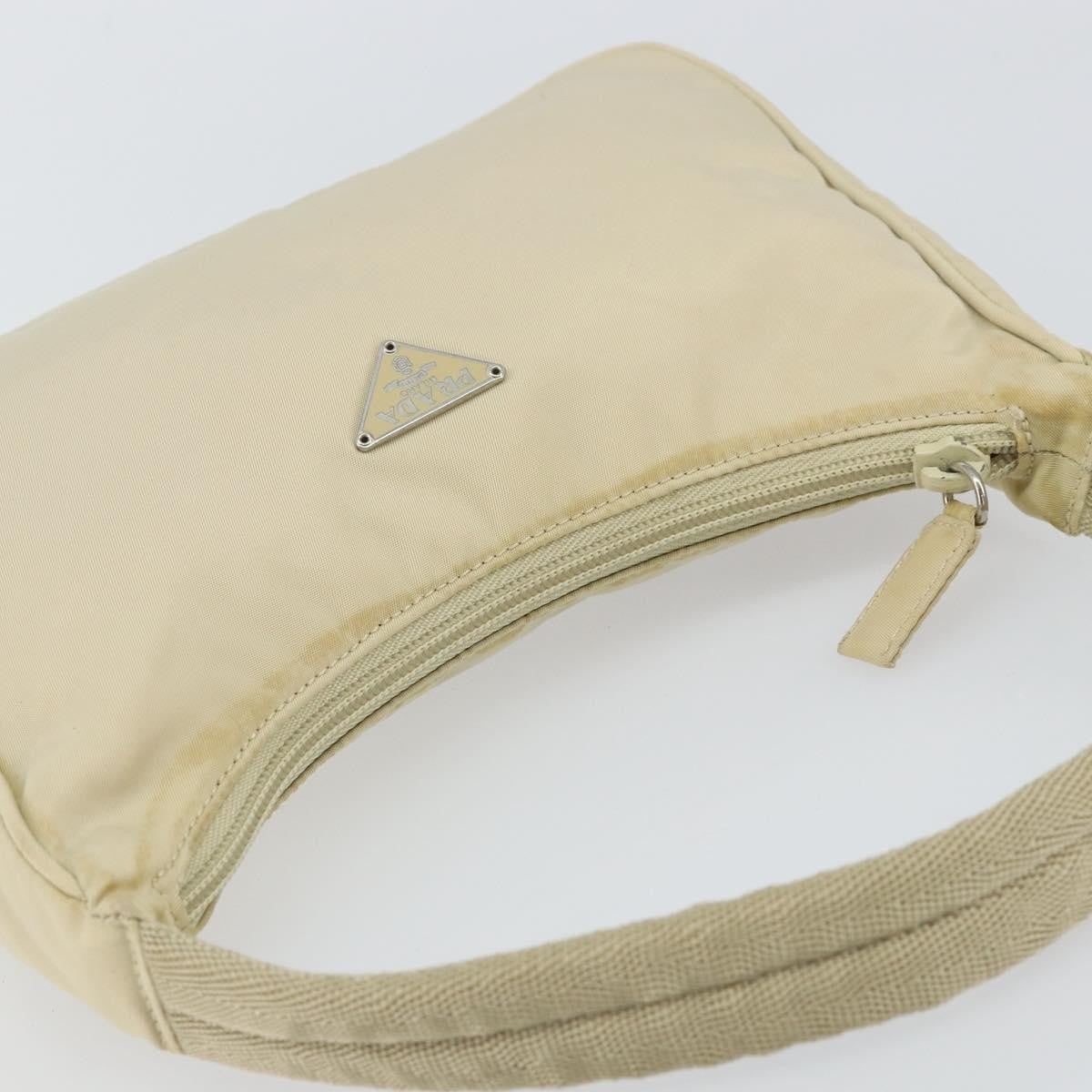 Prada Re-Edition 2000 Hobo Tessuto Silver Nylon Handbag (Pre-Owned)