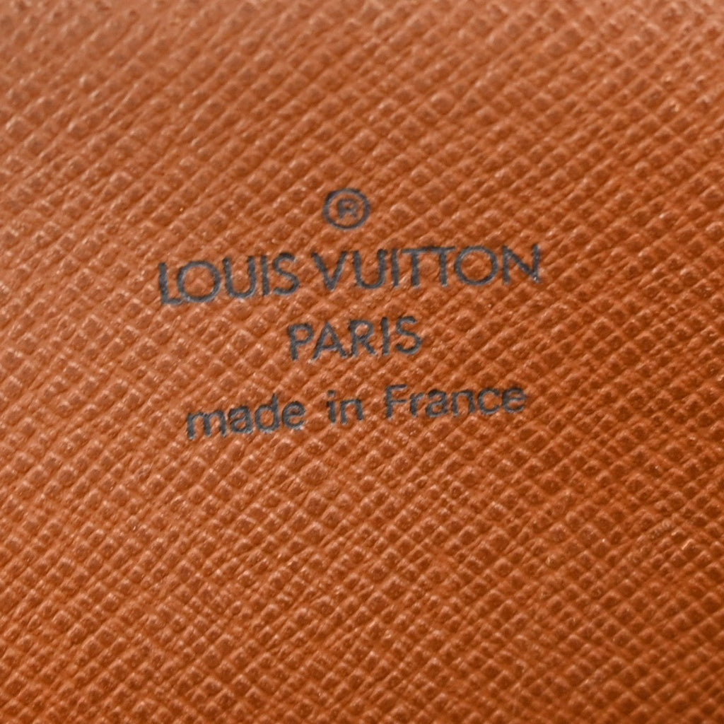 Louis Vuitton Amazone Bag Monogram Canvas Brown Canvas Shoulder Bag Bag (Pre-Owned)