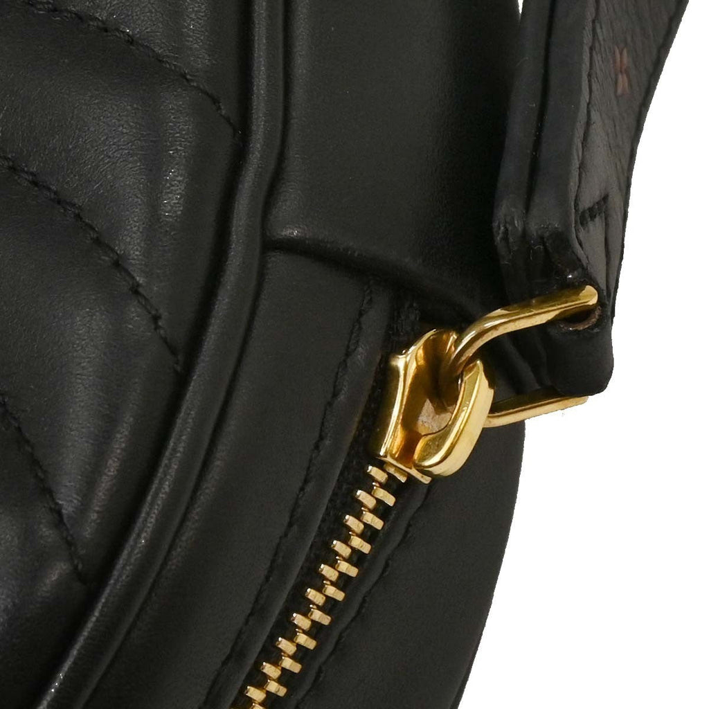 Louis Vuitton New Wave Heart Crossbody Bag Quilted Leather Black Leather Crossbody Bag Bag (Pre-Owned)