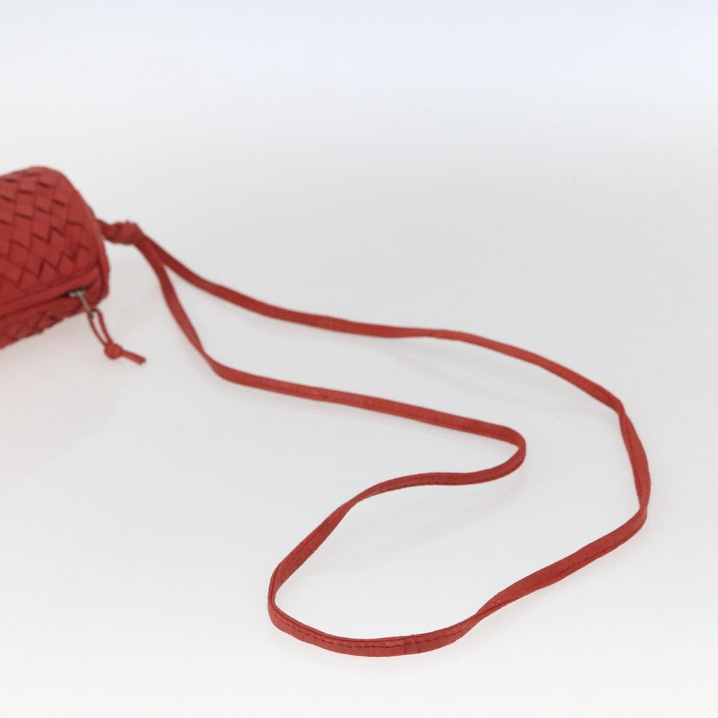Bottega Veneta Intrecciato Clutch Bag Leather Red Leather Clutche & Pouche Bag (Pre-Owned)