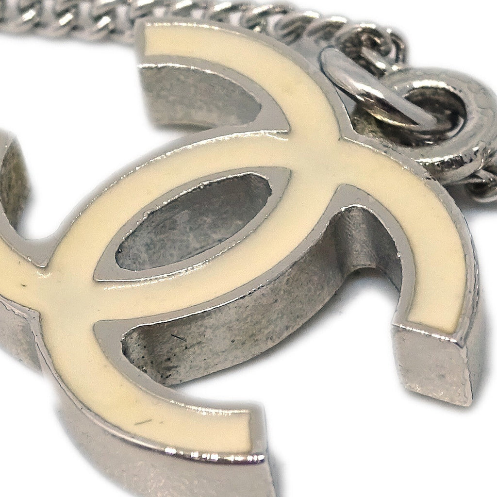 Chanel Cc Logo Pendant Necklace Metal Silver Silver_Plated Necklace Jewelry (Pre-Owned)