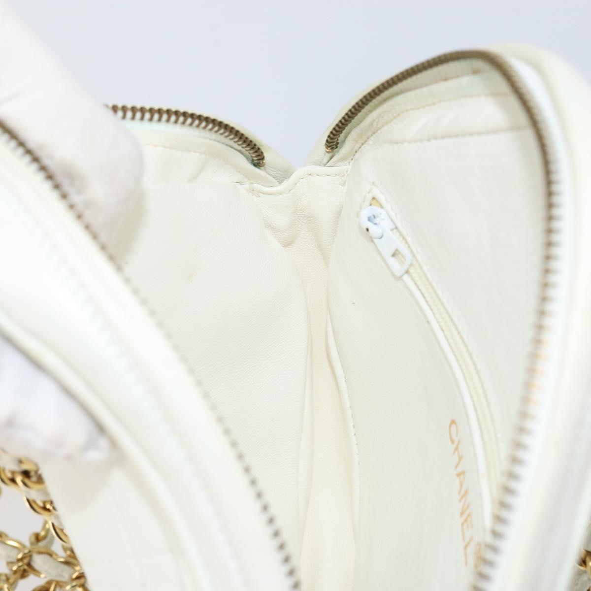 Chanel Vintage Diamond Tassel Crossbody Quilted Lambskin White Leather Clutche & Pouche Bag (Pre-Owned)