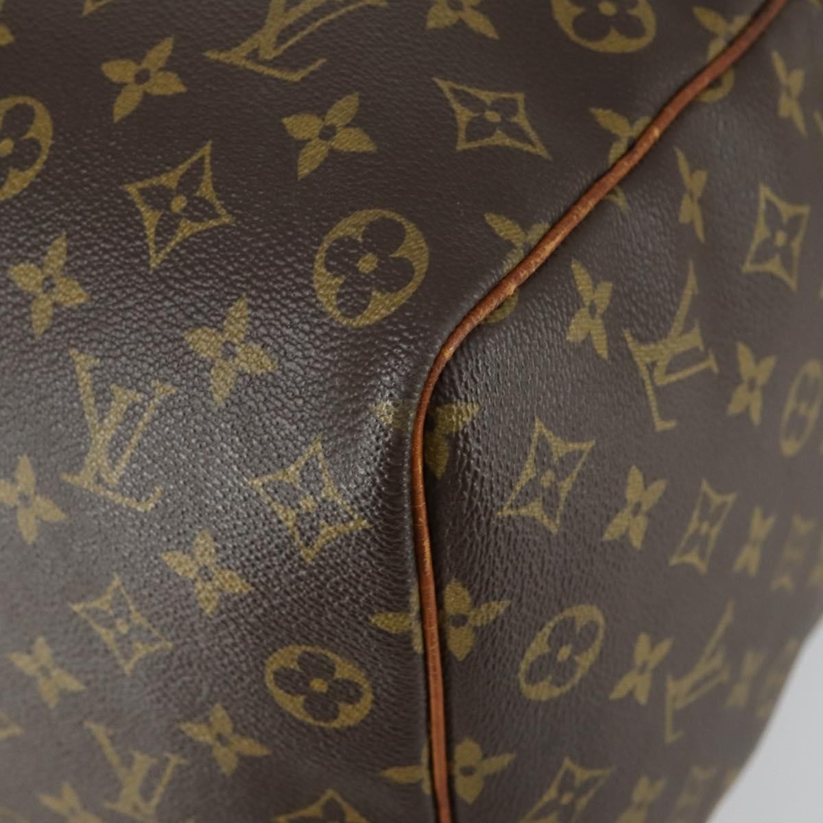 Louis Vuitton Keepall Bag Monogram Canvas Brown Canvas Travel Bag Bag (Pre-Owned)