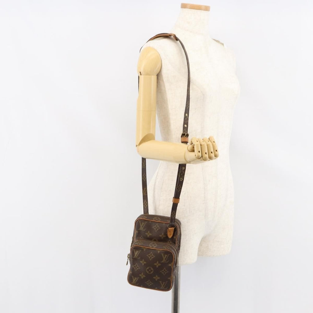 Louis Vuitton Amazone Bag Monogram Canvas Brown Canvas Shoulder Bag Bag (Pre-Owned)