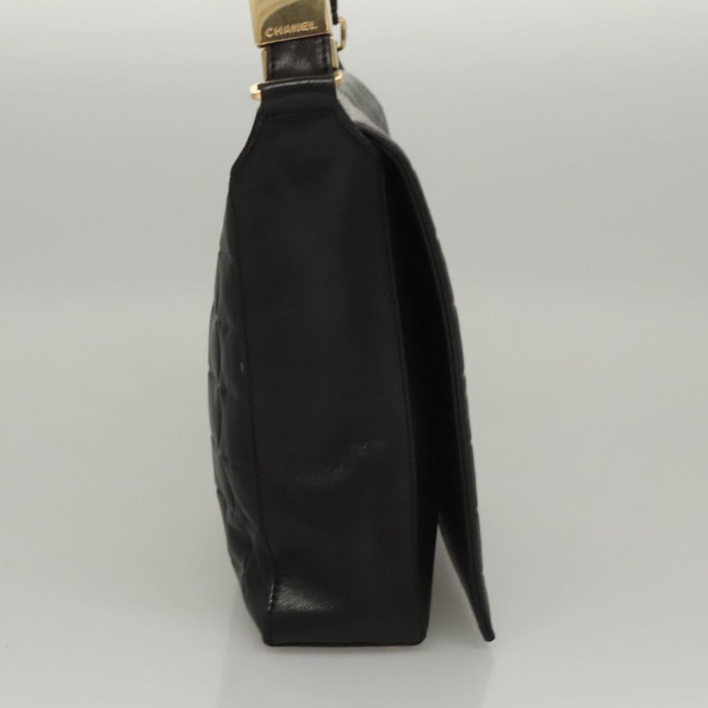 Chanel Chocolate Bar Cc Shoulder Bag Quilted Leather Black Leather Shoulder Bag Bag (Pre-Owned)