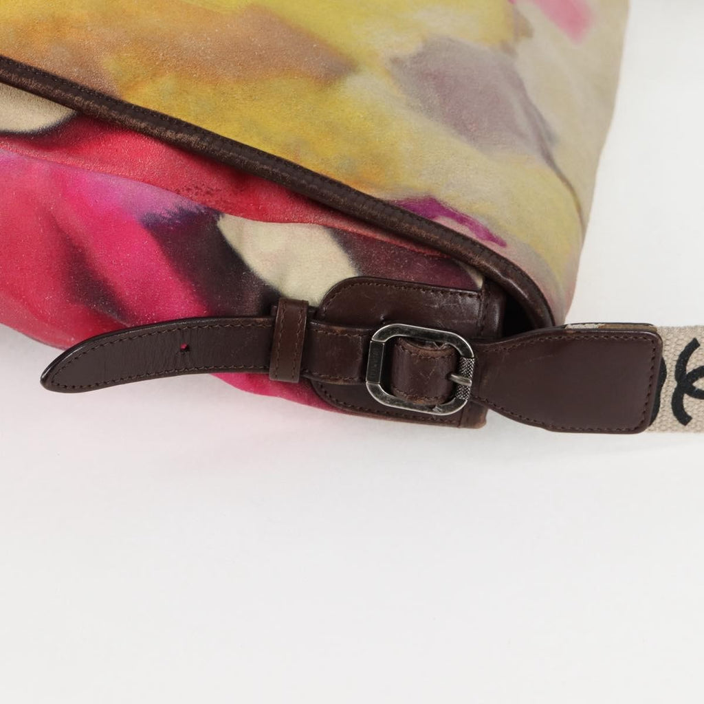 Chanel Flower Power Messenger Bag Multicolor Printed Nubuck Multicolour Suede Shoulder Bag Bag (Pre-Owned)