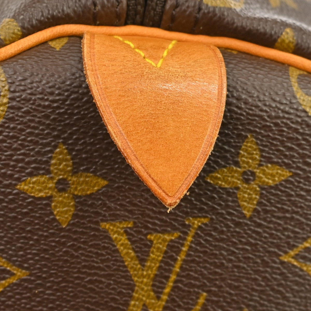 Louis Vuitton Keepall Bag Monogram Canvas Brown Canvas Travel Bag Bag (Pre-Owned)