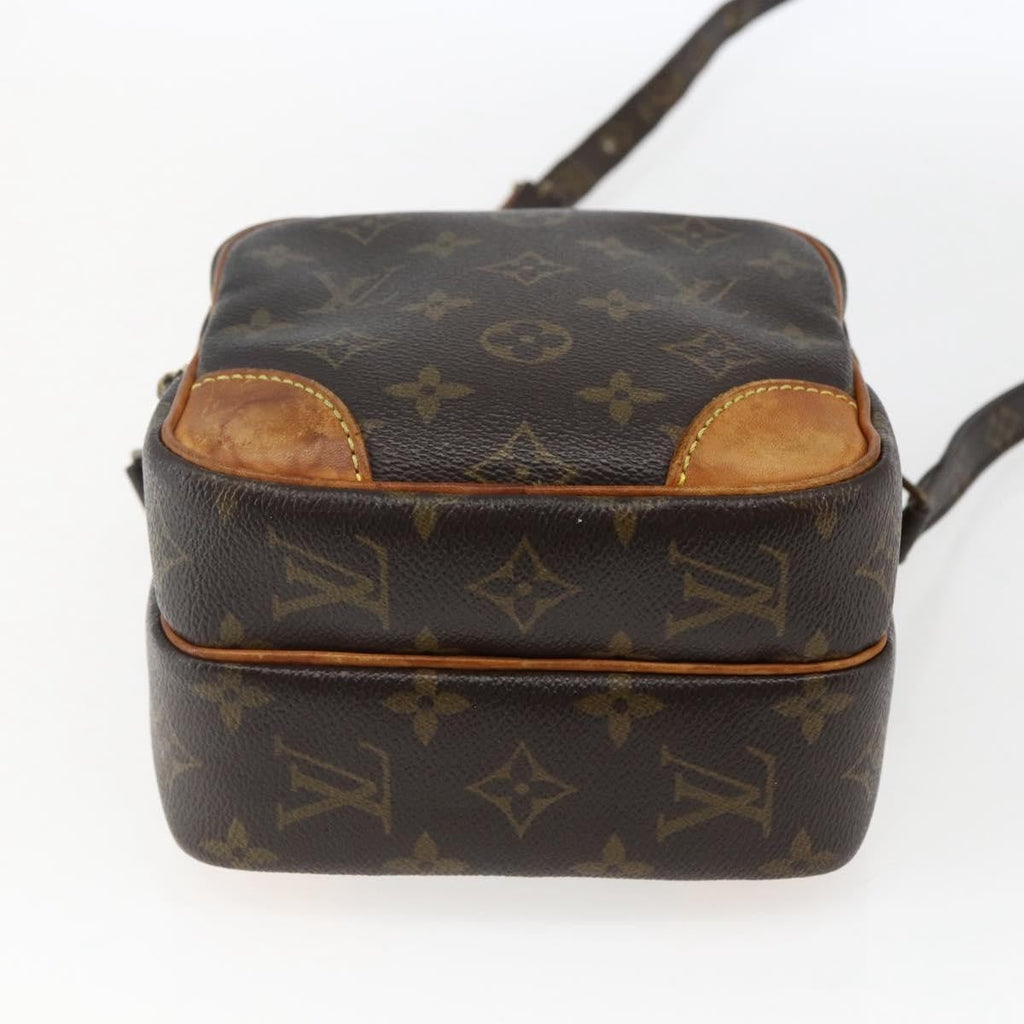 Louis Vuitton Amazone Bag Monogram Canvas Brown Canvas Shoulder Bag Bag (Pre-Owned)