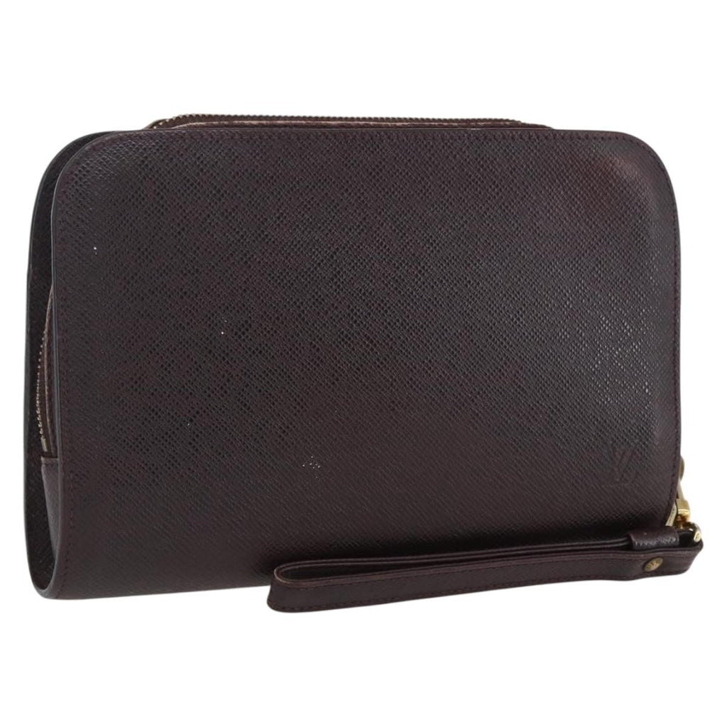 Louis Vuitton Pochette Baikal Clutch Taiga Leather Burgundy Leather Clutche & Pouche Bag (Pre-Owned)